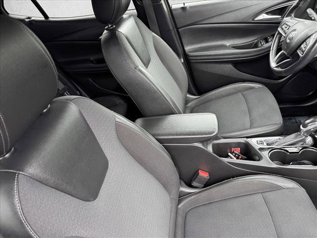Used 2020 Buick Encore GX Preferred AWD/4WD image 19