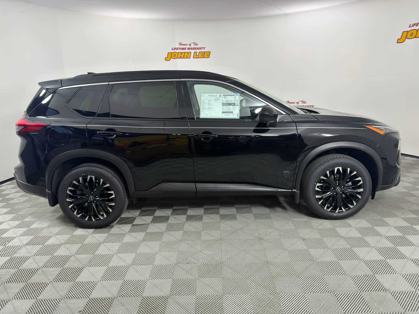 New 2026 Nissan Rogue Dark Armor image 7