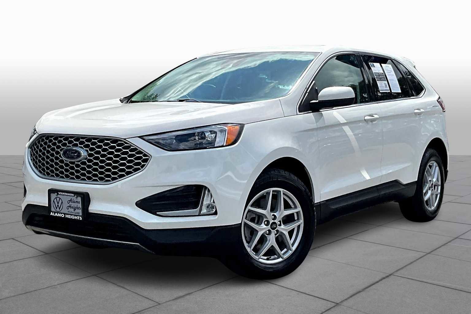 Used 2024 Ford Edge SEL w/ Convenience Package