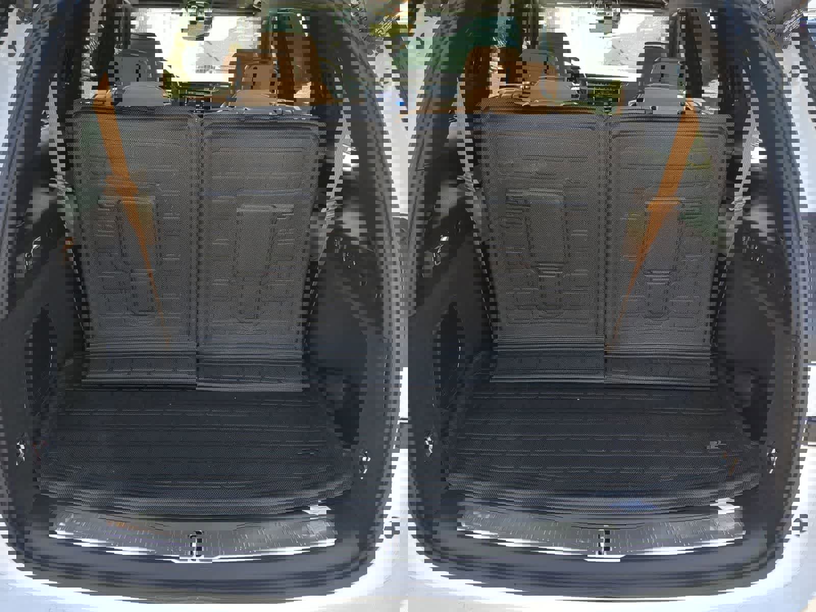 Certified 2024 Jeep Grand Cherokee L Summit w/ Advanced Protech Group IV image 42