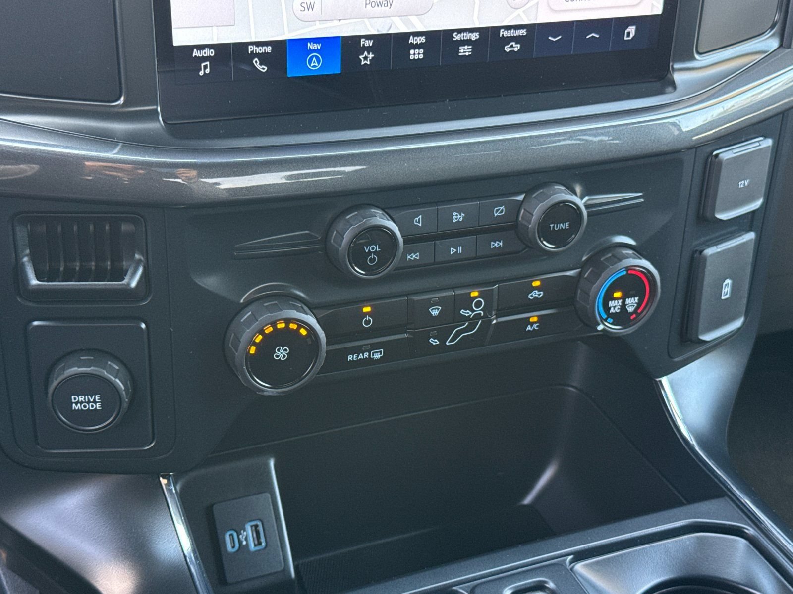 Used 2024 Ford F150 STX RWD image 26