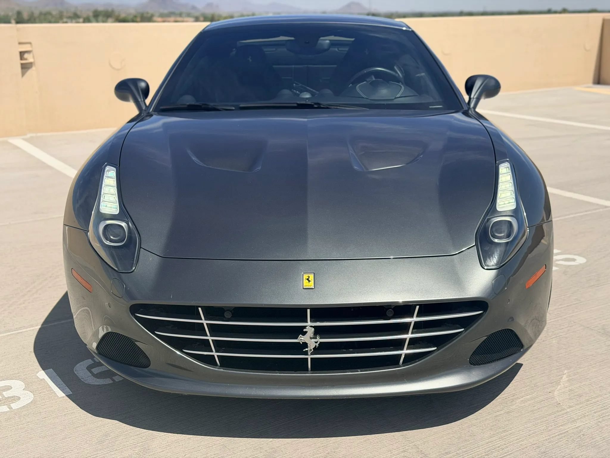 Used 2015 Ferrari California T RWD image 7