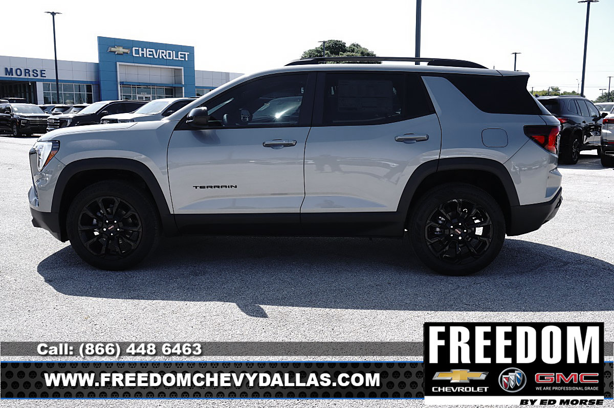 New 2027 GMC Terrain Elevation w/ Elevation Premium Package FWD image 4
