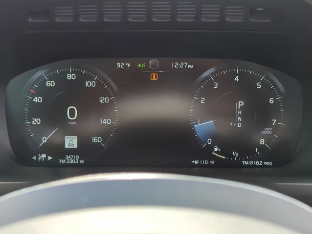 Used 2022 Volvo XC90 T6 Momentum w/ Advanced Package image 13