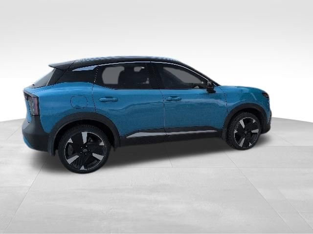 Used 2025 Nissan Kicks SR AWD/4WD image 5