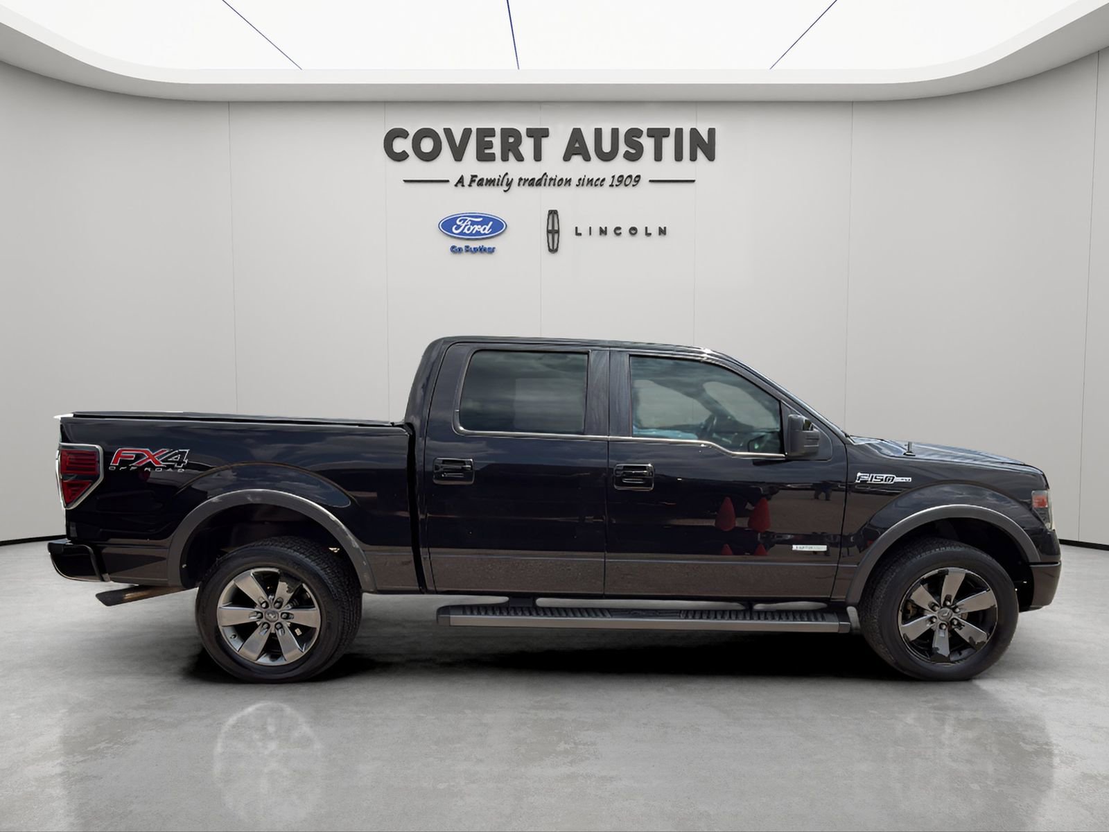 Used 2014 Ford F150 FX4 w/ Equipment Group 402A Luxury AWD/4WD image 5