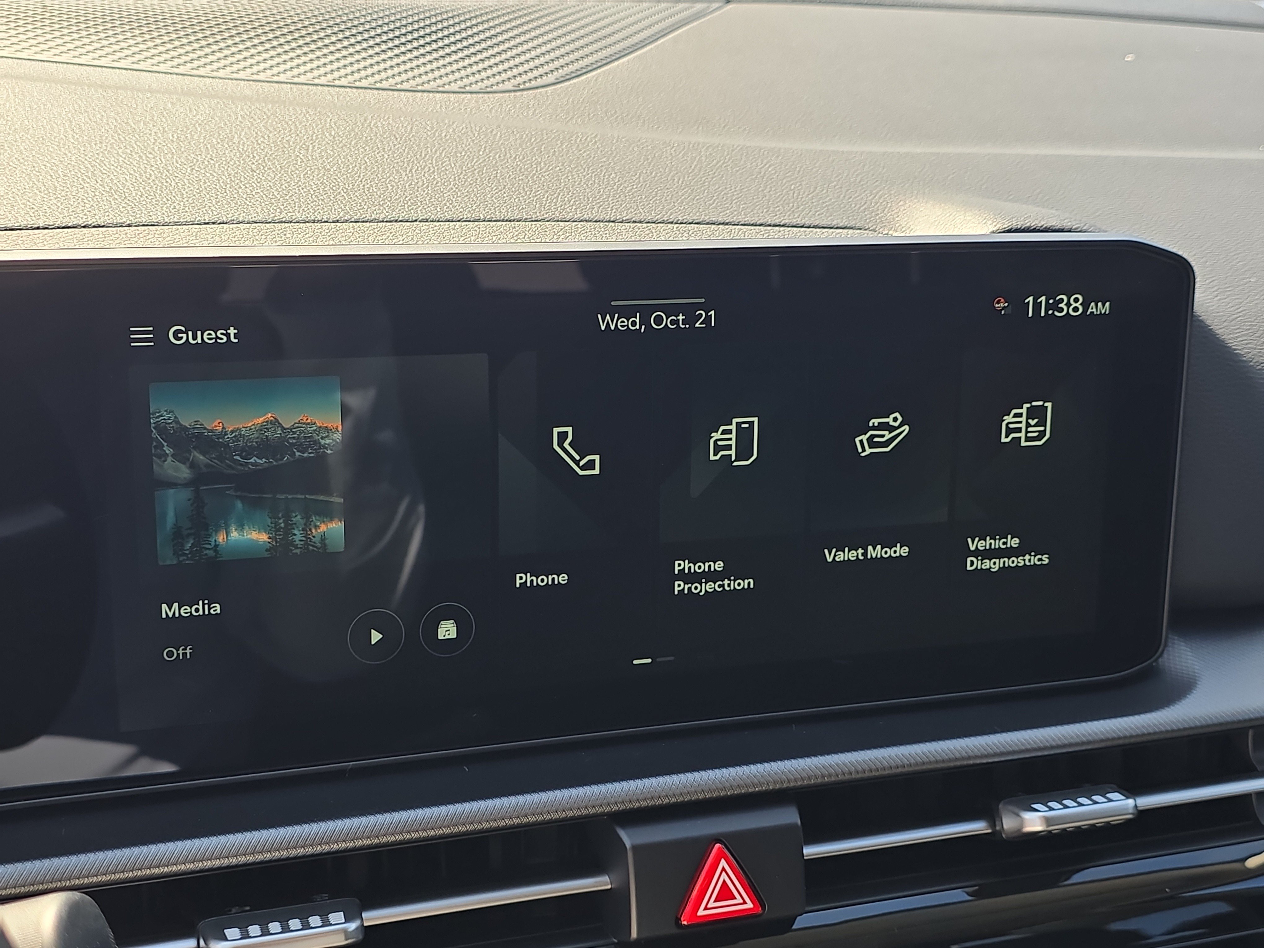 New 2027 Kia Sportage LX FWD image 22