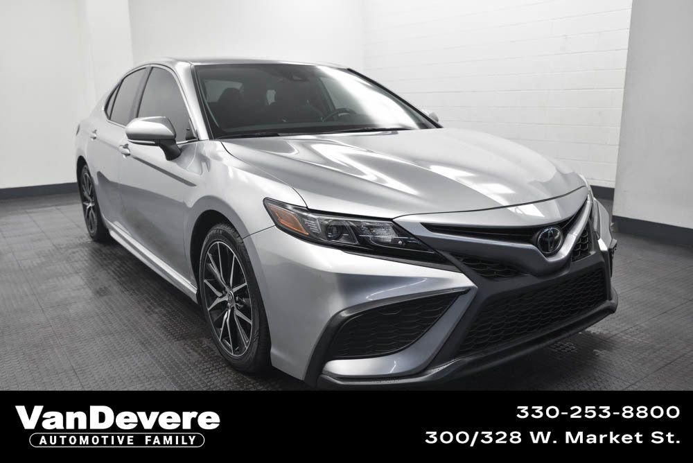 Used 2023 Toyota Camry SE
