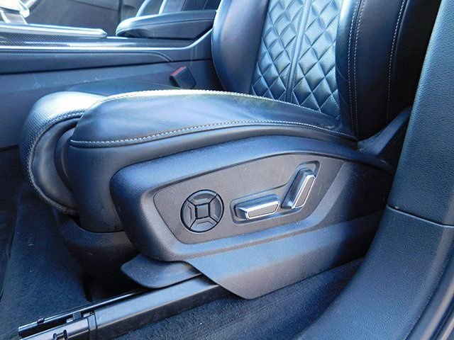 Used 2022 Audi SQ7 Premium Plus w/ SQ7 Executive Package image 19