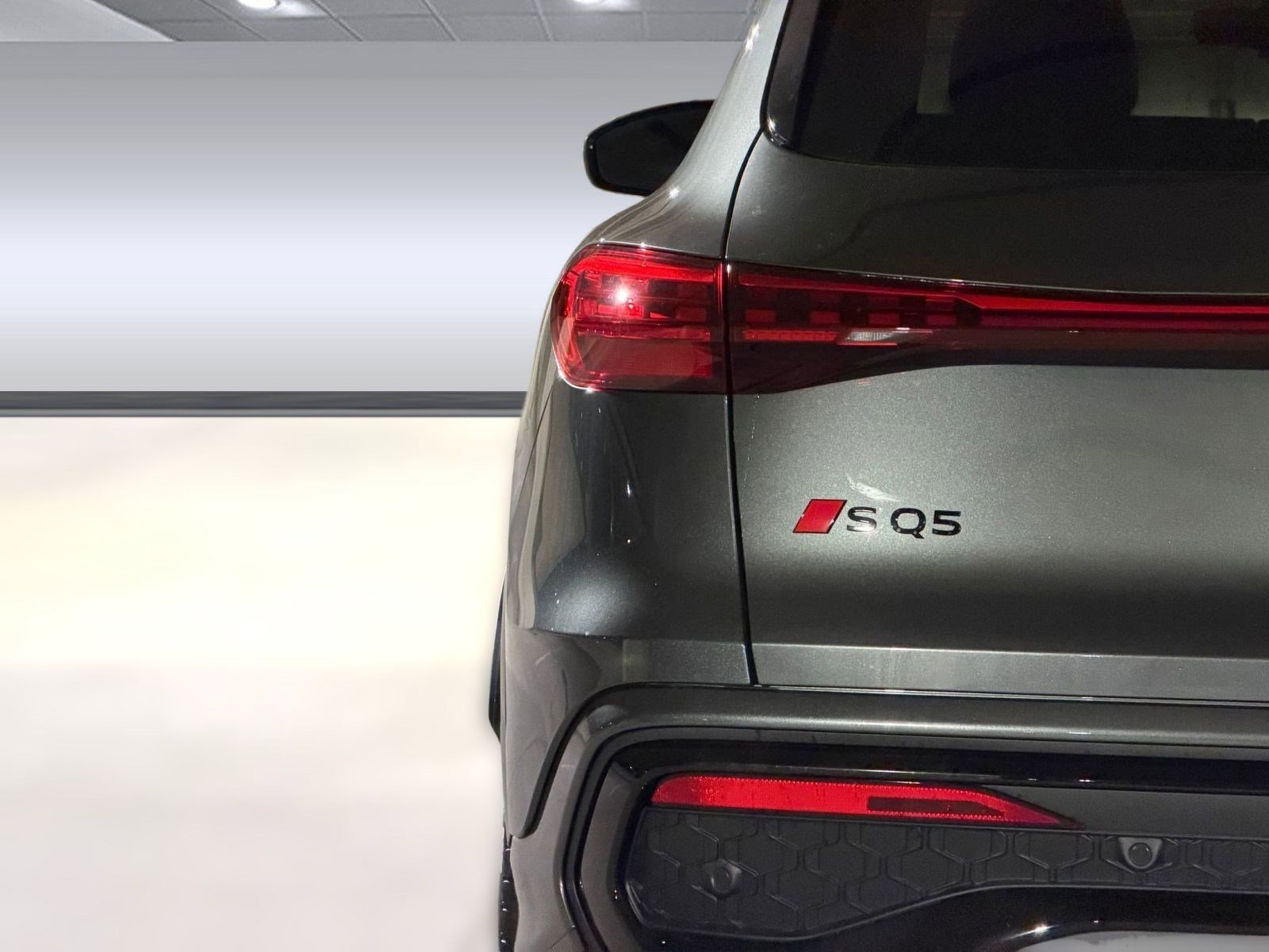 New 2026 Audi SQ5 Premium Plus AWD/4WD image 13