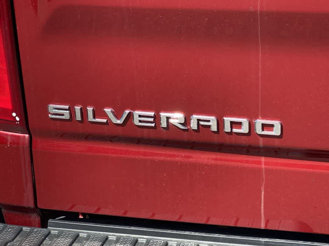 Used 2021 Chevrolet Silverado 1500 LTZ w/ Safety Package II AWD/4WD image 11