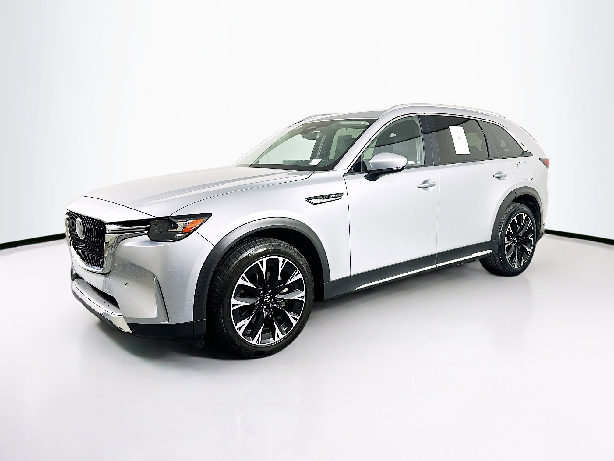 Used 2024 MAZDA CX-90 Plug-In Hybrid w/ Premium Pkg AWD/4WD image 3