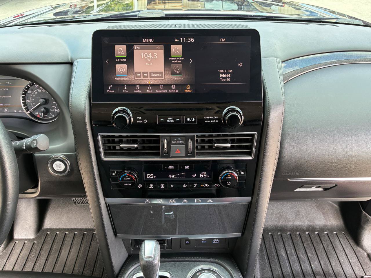 Used 2023 Nissan Armada SV AWD/4WD image 17