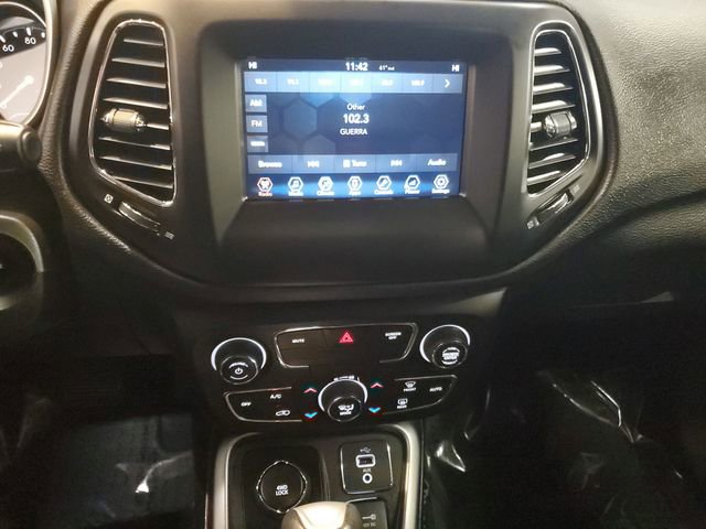 Used 2018 Jeep Compass Latitude w/ Popular Equipment Group image 18