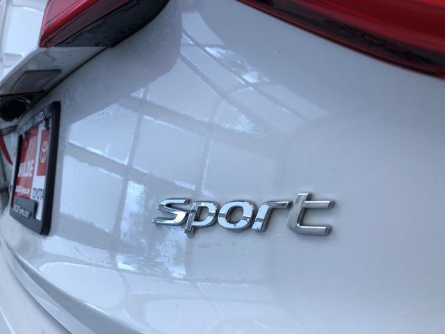 Used 2015 Hyundai Sonata Sport w/ Option Group 03 FWD image 16