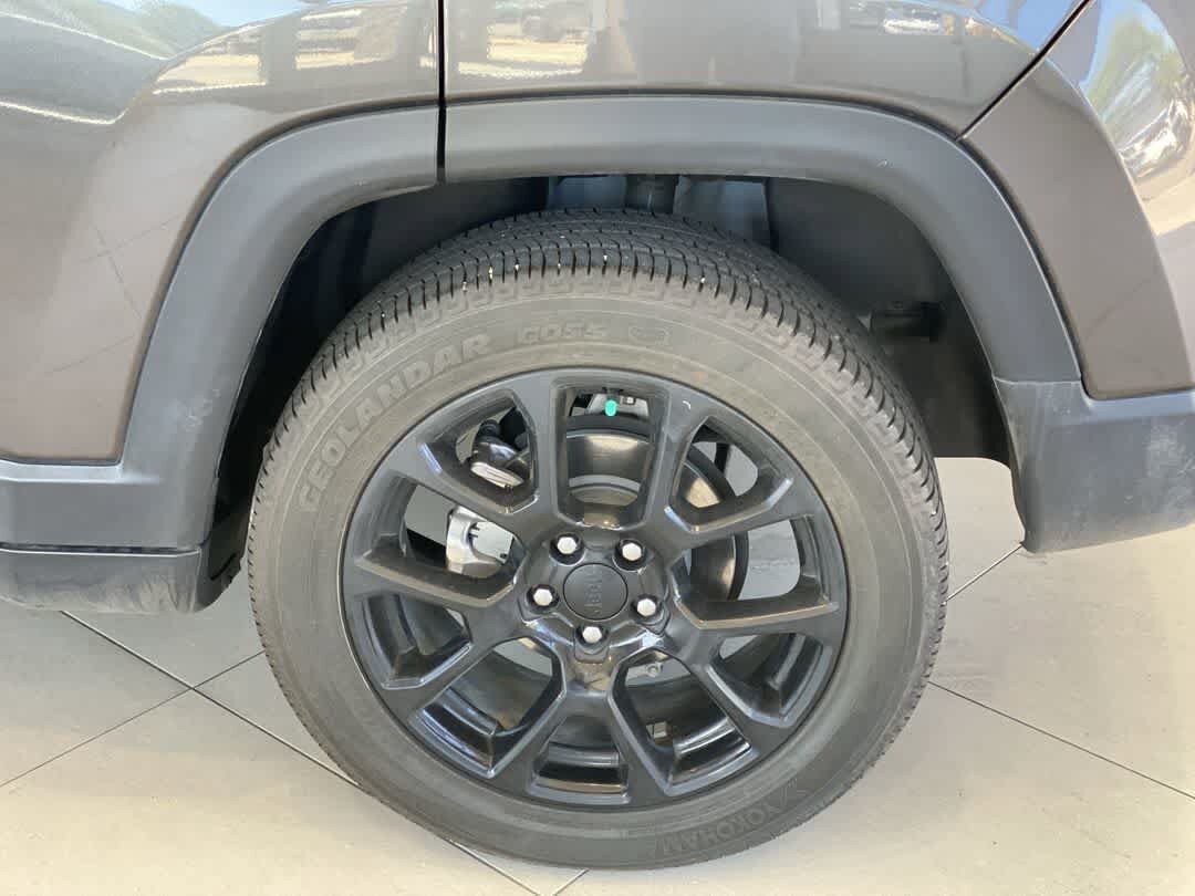 Used 2022 Jeep Compass Latitude AWD/4WD image 12