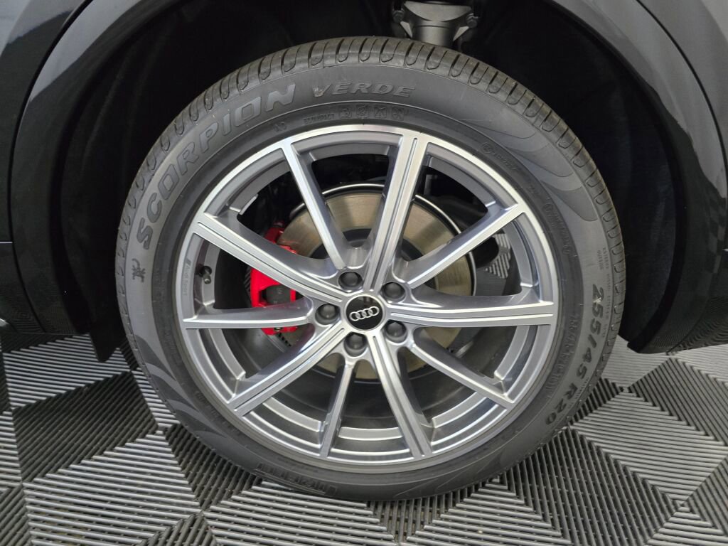 New 2025 Audi Q5 e Premium Plus image 21