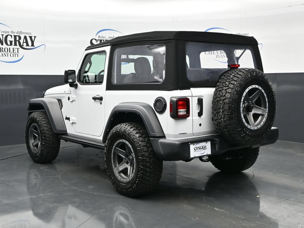 Used 2024 Jeep Wrangler Sport AWD/4WD image 5