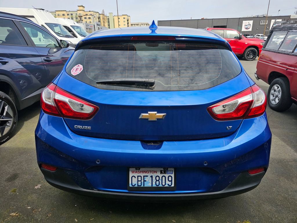 Used 2018 Chevrolet Cruze LT w/ Convenience Package image 7