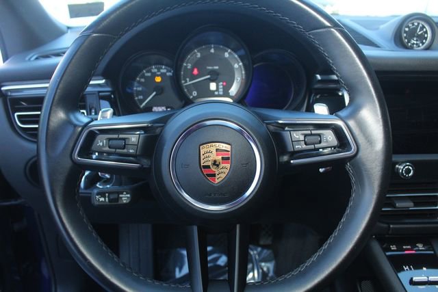 Used 2022 Porsche Macan image 19
