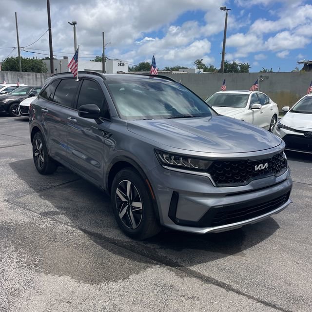 Used 2023 Kia Sorento S w/ Panoramic Sunroof Package image 7
