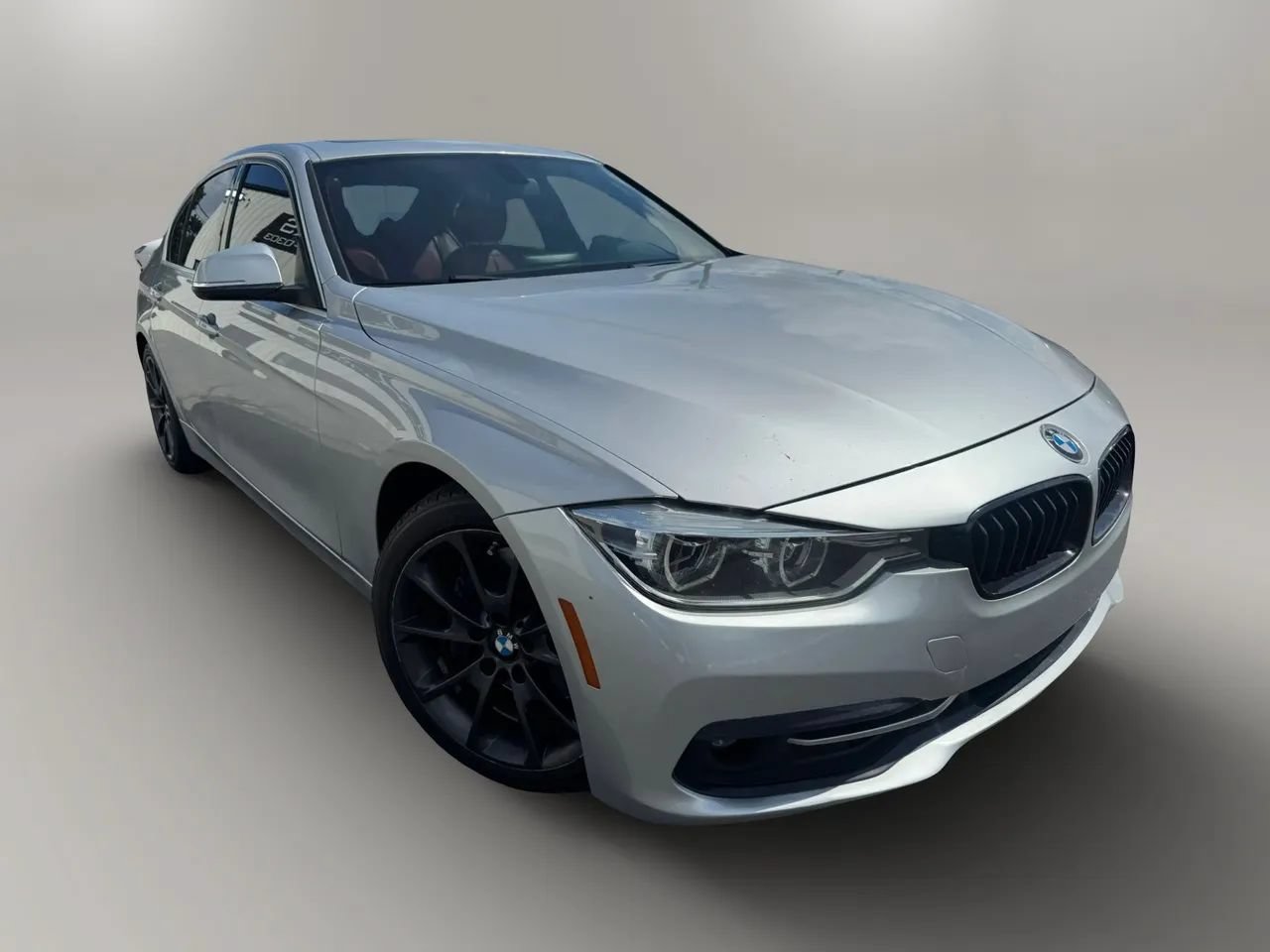 Used 2017 BMW 330i Sedan RWD image 2