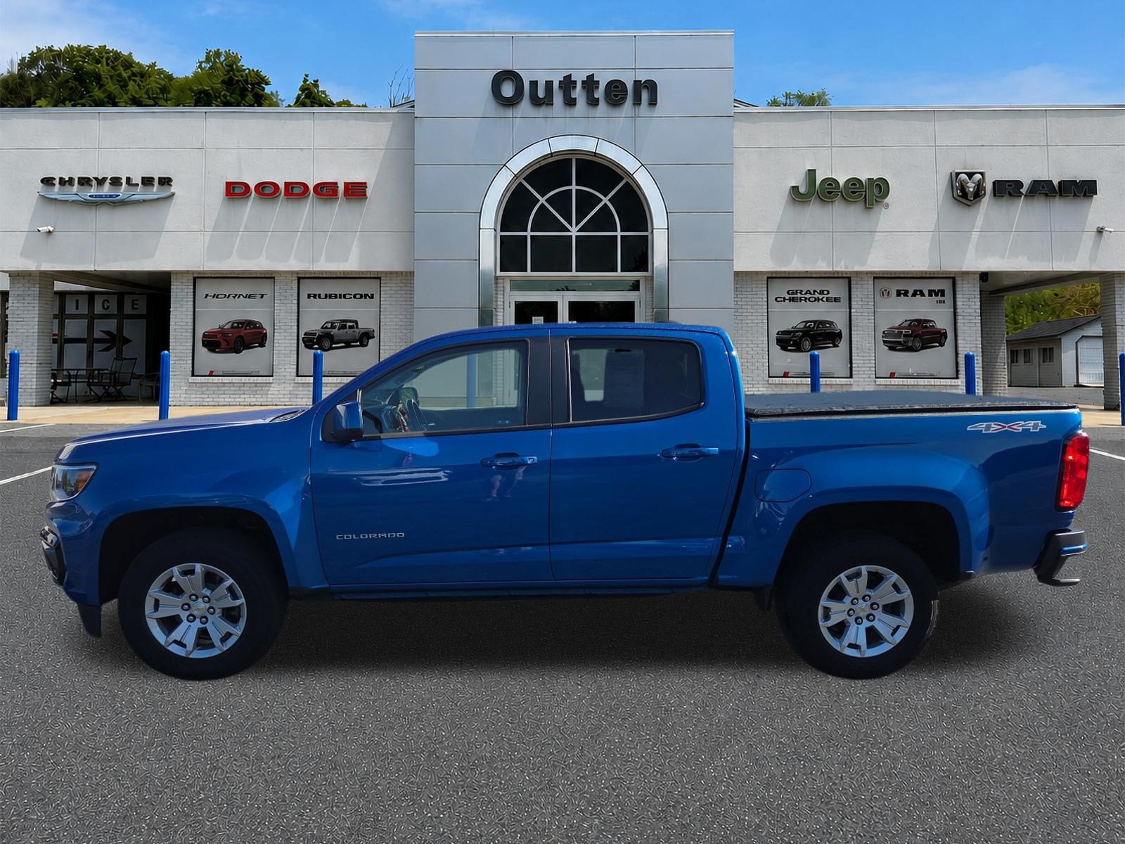 Used 2022 Chevrolet Colorado LT w/ Safety Package AWD/4WD image 7