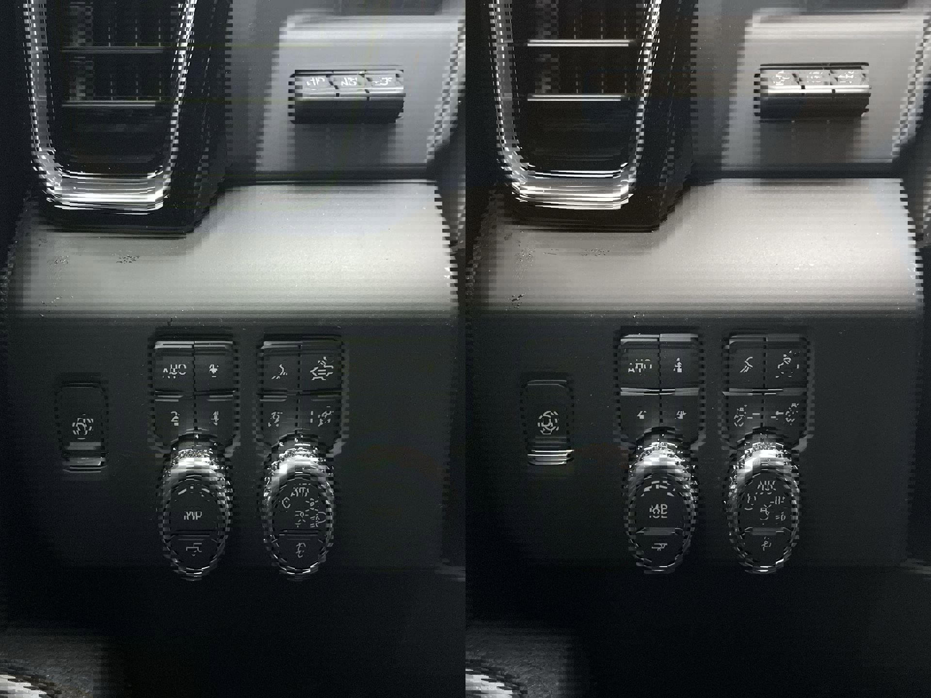 New 2026 GMC Sierra 1500 Denali w/ Denali Reserve Package image 53