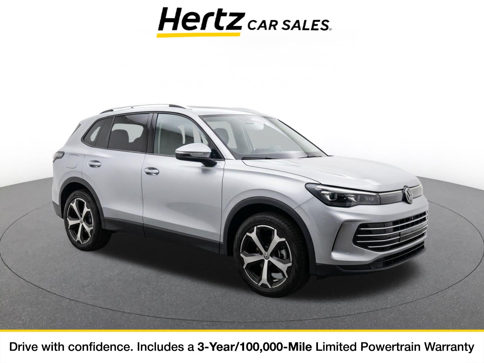 Used 2026 Volkswagen Tiguan SE AWD/4WD image 1