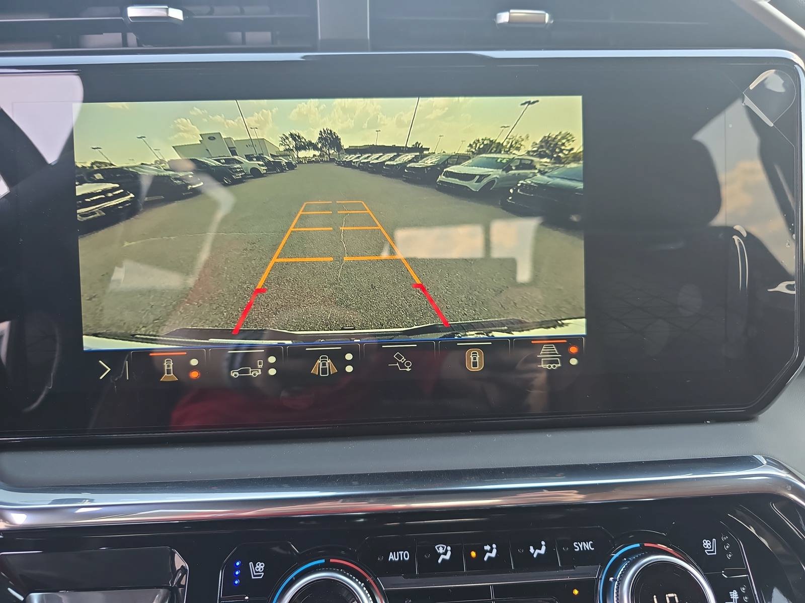 New 2026 GMC Sierra 2500 Denali Ultimate AWD/4WD image 23