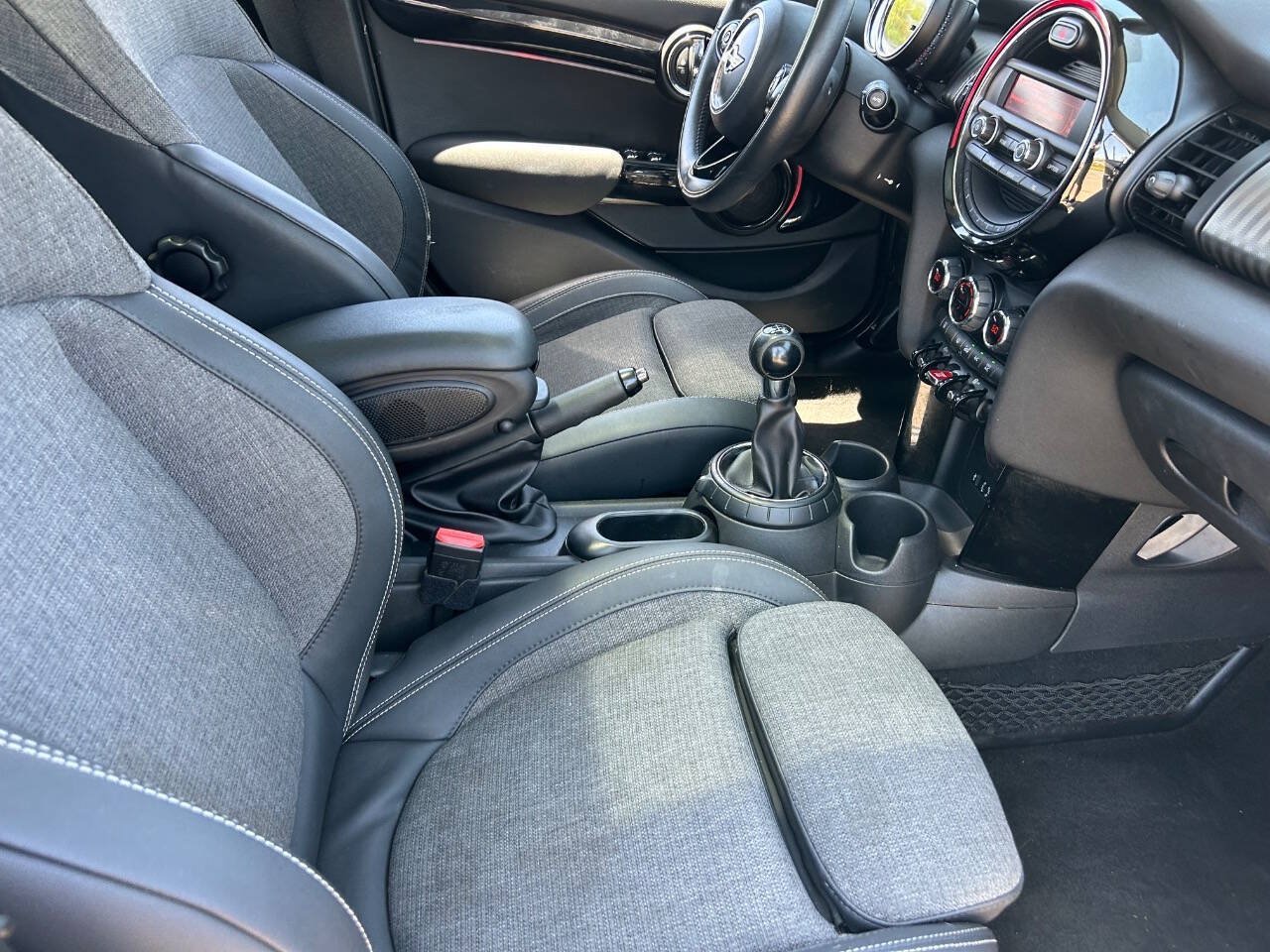 Used 2016 MINI Cooper S FWD image 12