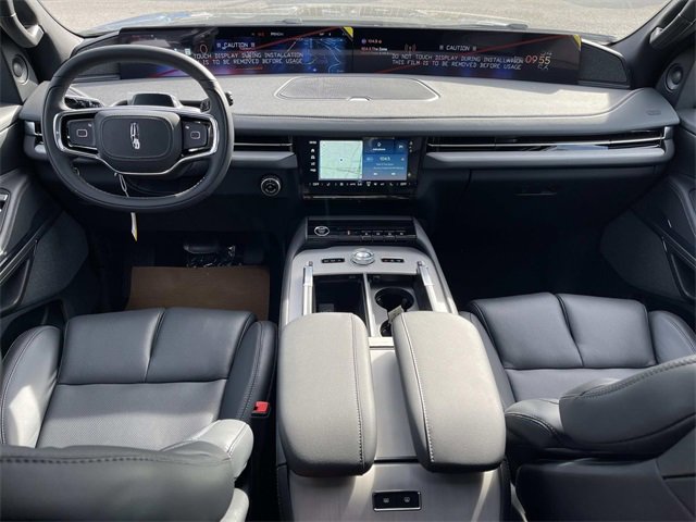 New 2025 Lincoln Navigator L Reserve w/ Jet Appearance Package image 16