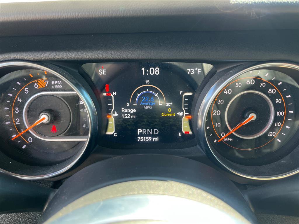 Used 2019 Jeep Wrangler Unlimited Sahara image 8