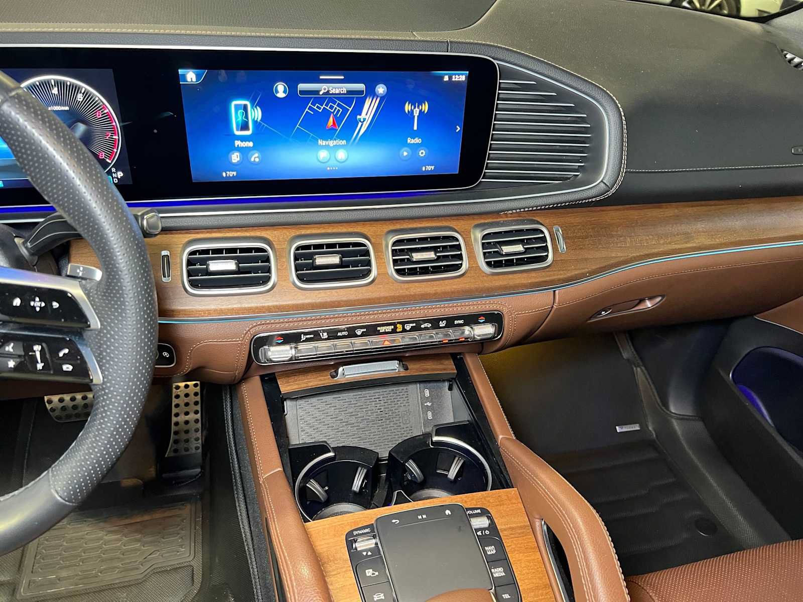 Certified 2024 Mercedes-Benz GLS 450 4MATIC image 33