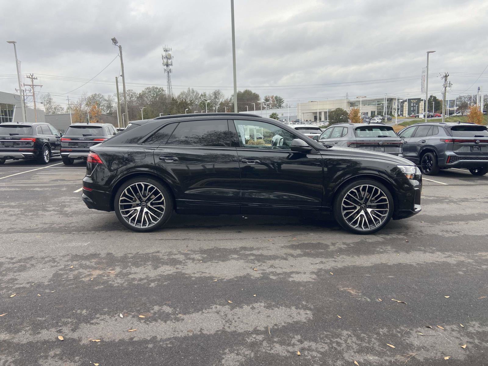 Certified 2025 Audi SQ8 Prestige image 10