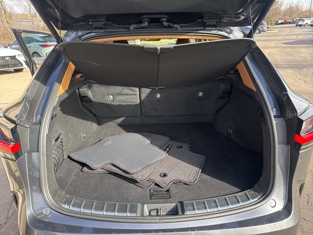 Used 2025 Lexus NX 350h AWD w/ Premium Package image 36