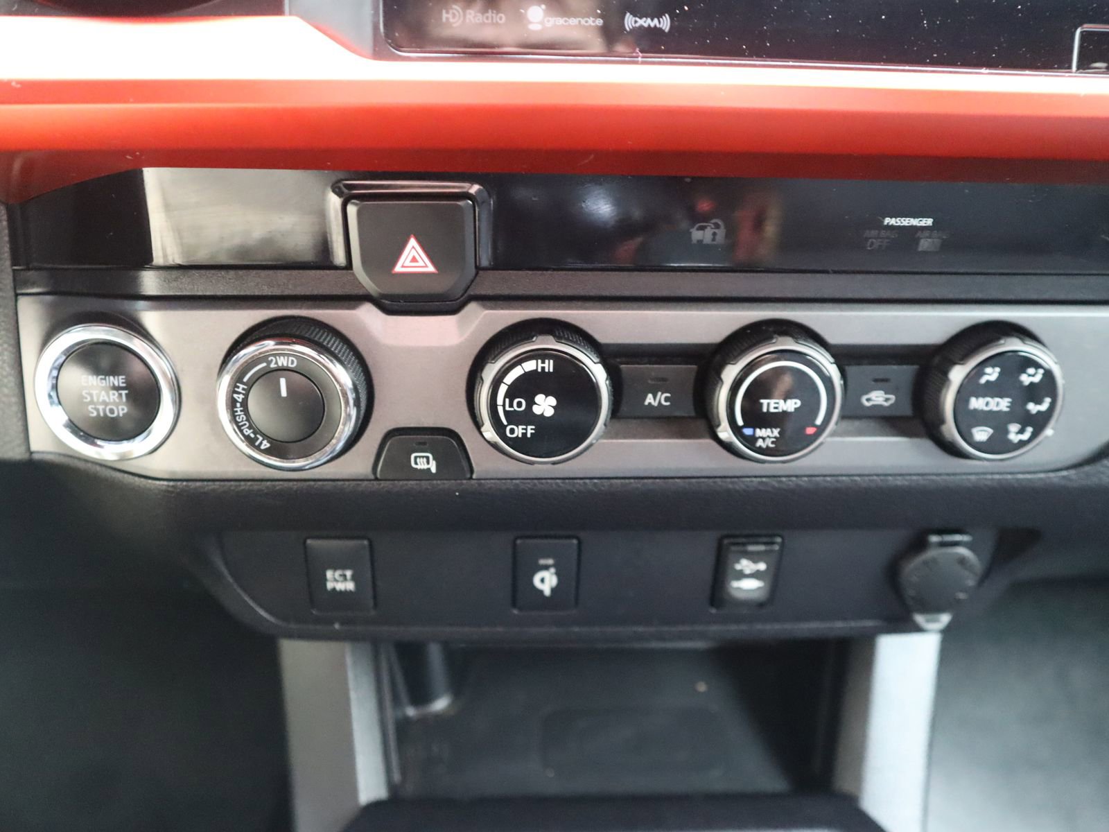 Used 2016 Toyota Tacoma TRD Off-Road w/ Towing Package AWD/4WD image 36