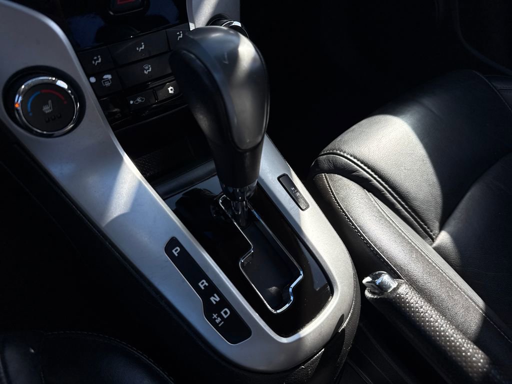 Used 2015 Chevrolet Cruze LT image 21