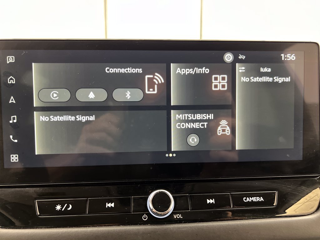 Used 2025 Mitsubishi Outlander SE FWD image 64