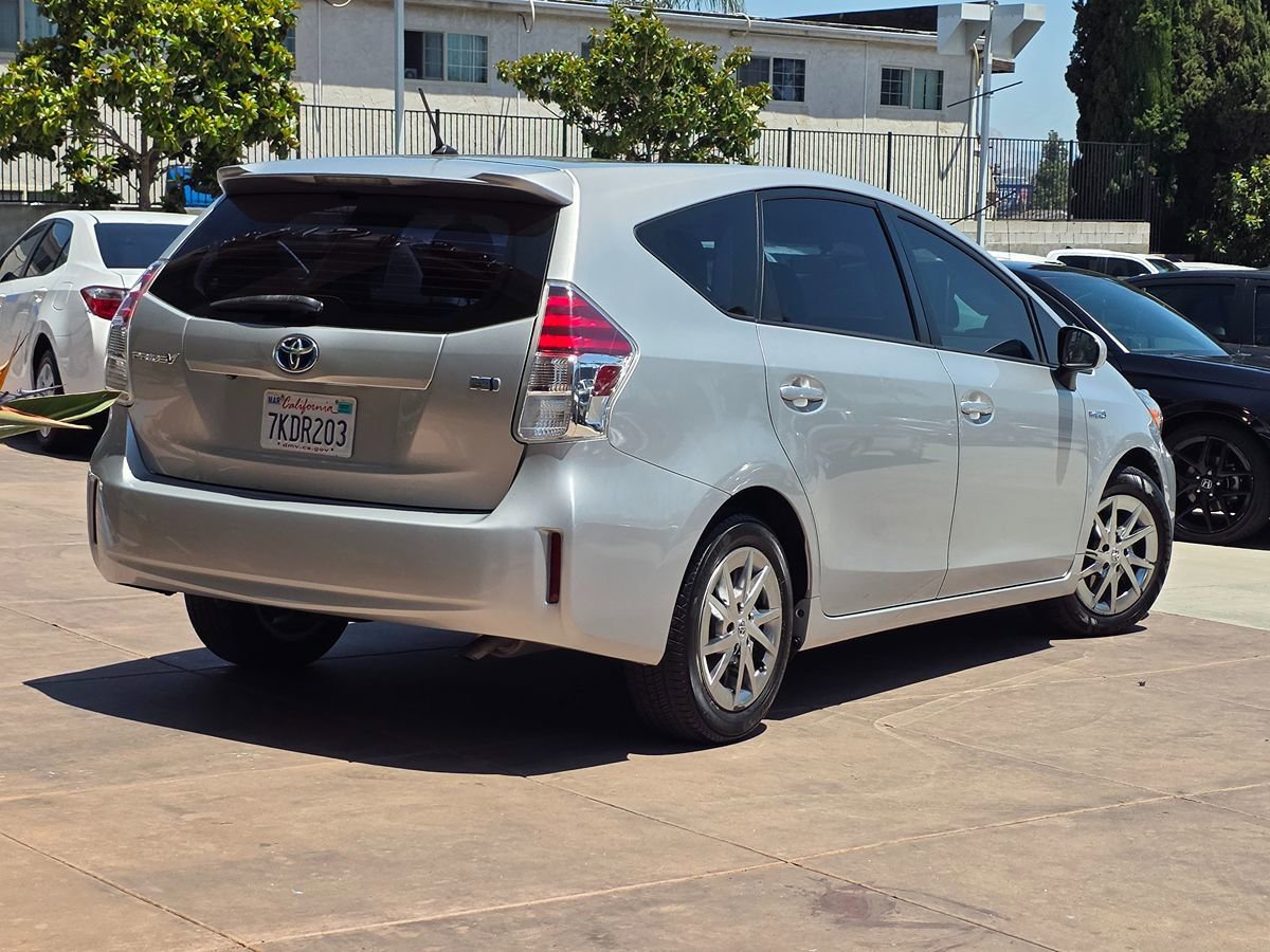 Used 2015 Toyota Prius V Two FWD image 10