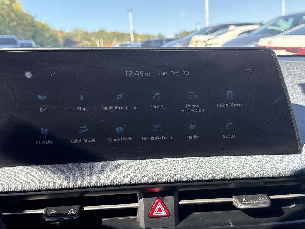 Used 2022 Kia EV6 Wind w/ Wind Technology Package AWD/4WD image 12