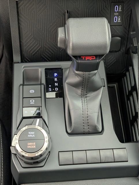 Used 2025 Toyota Tacoma TRD Sport image 22