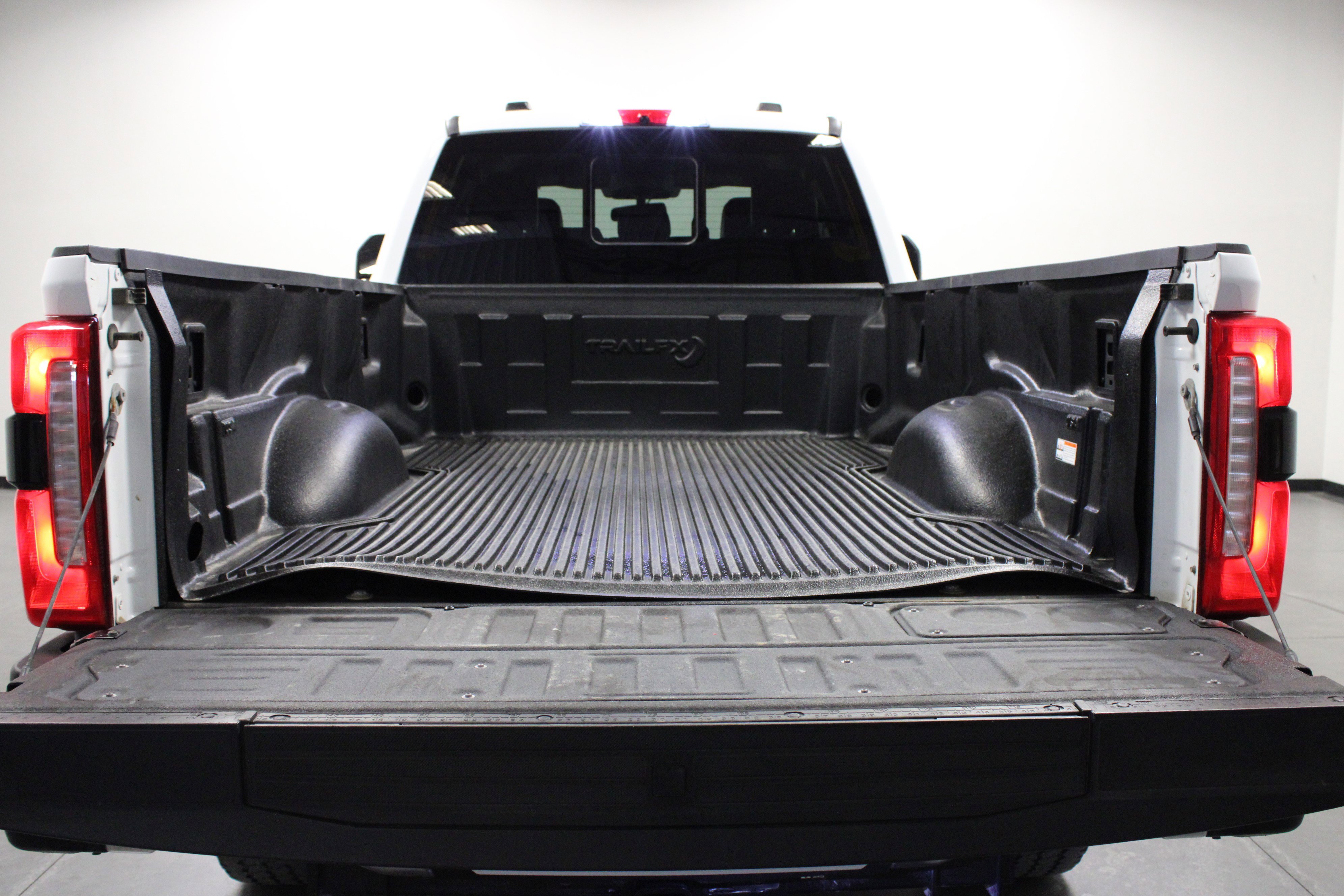 Used 2024 Ford F250 Lariat image 14