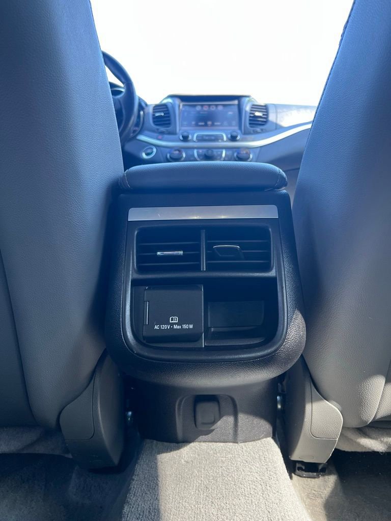 Used 2018 Chevrolet Impala LT w/ LT Convenience Package FWD image 19