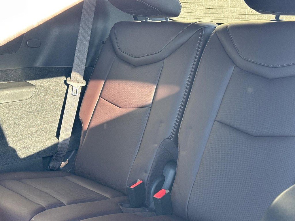 Certified 2024 Cadillac XT6 Premium Luxury image 15