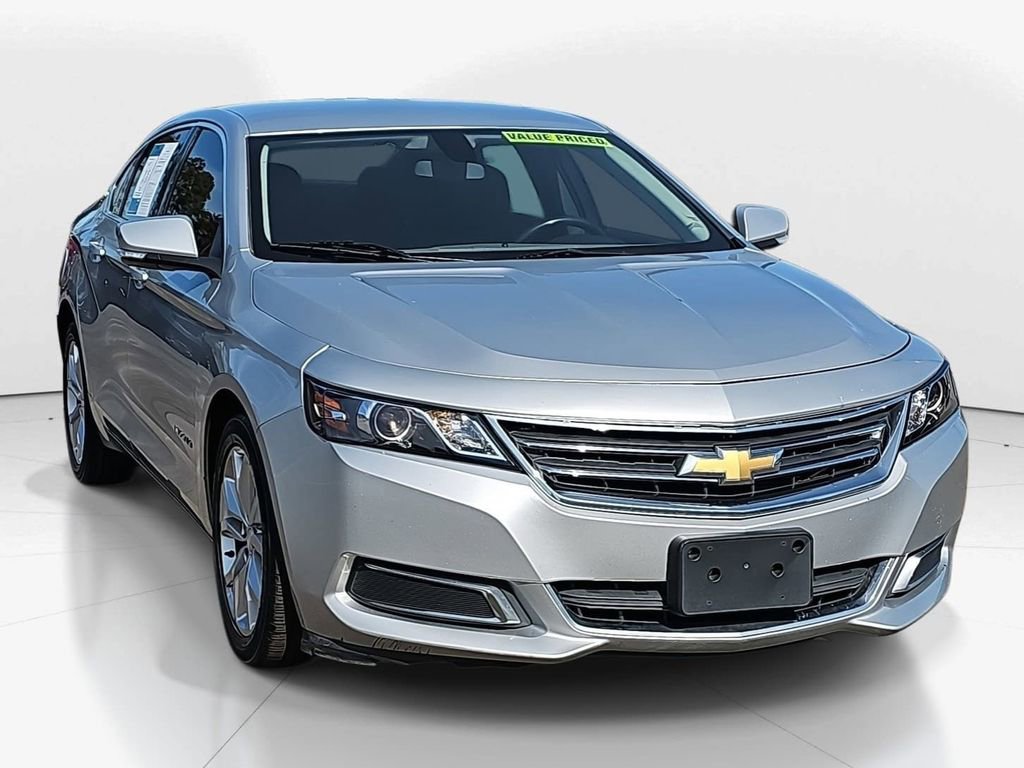 Used 2017 Chevrolet Impala LT image 2