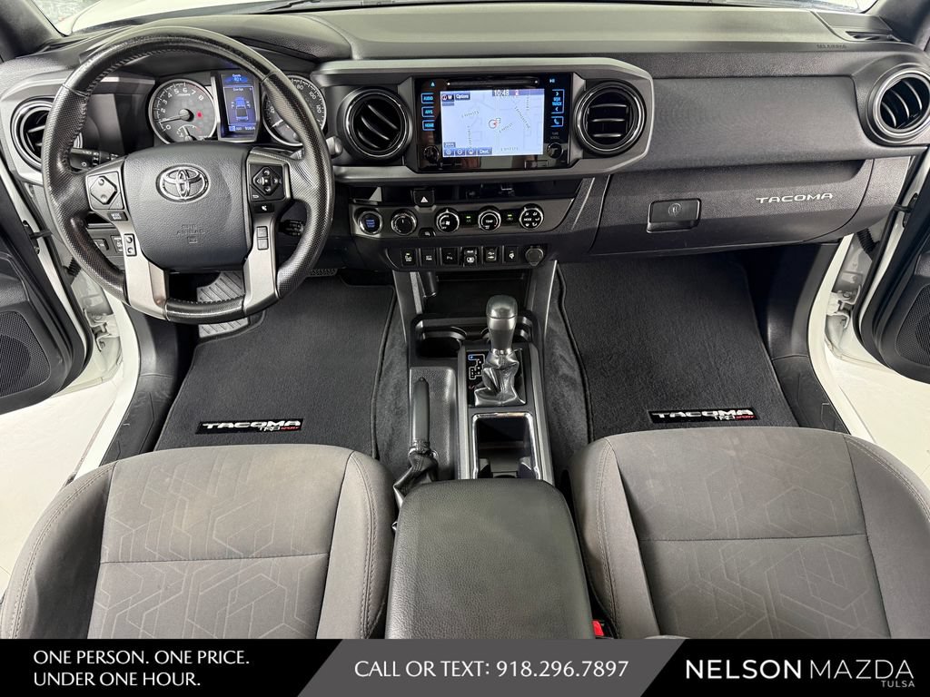 Used 2018 Toyota Tacoma TRD Sport w/ Technology Package AWD/4WD image 37