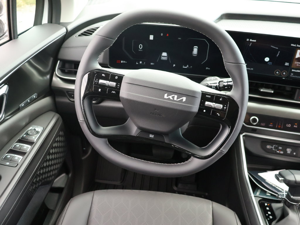 New 2027 Kia Carnival SX w/ Dark Edition Package FWD image 20