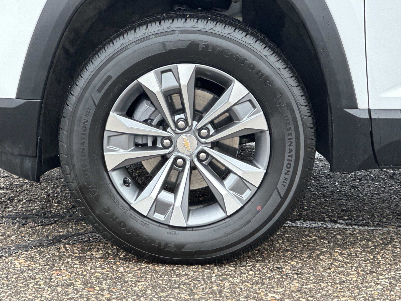 Certified 2026 Chevrolet Equinox LT w/ Convenience Package II image 8