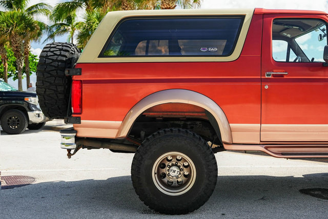 Used 1995 Ford Bronco Eddie Bauer AWD/4WD image 10